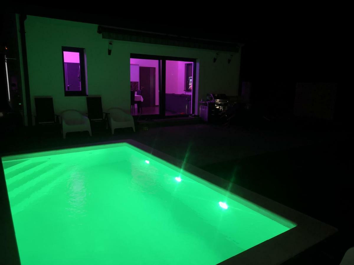Villa Luxory Minimal House *